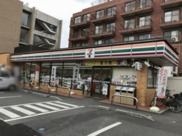 セブンイレブン 高槻八丁西町店の画像1