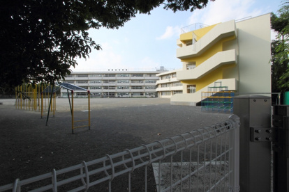 調布市立多摩川小学校の画像1