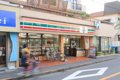 セブンイレブン　布田3丁目店の画像1