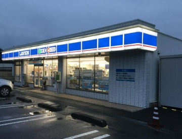 ローソン 寄居町鉢形店の画像1