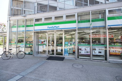 ファミリーマート 江東東雲一丁目店の画像1