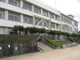 霞ヶ丘小学校