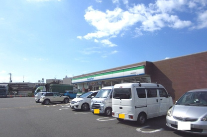 ファミリーマート 貝塚福田店の画像1