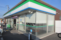 ファミリーマート 貝塚澤店