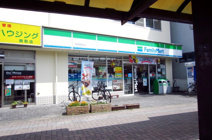 ファミリーマート 熊取駅前店