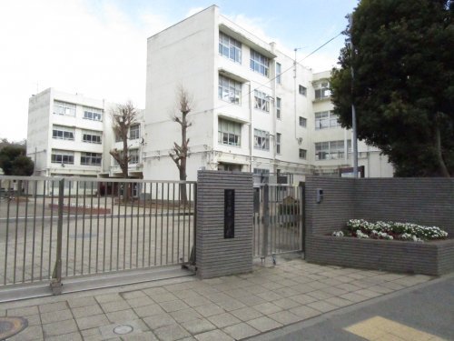 横浜市立勝田小学校