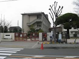 忠岡町立東忠岡小学校の画像1