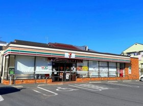 セブンイレブン 狭山中央2丁目店の画像1