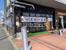 ロースカツ定食修
