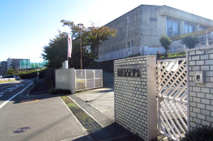 泉南市立一丘中学校の画像1