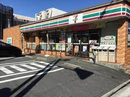 セブンイレブン 名古屋千成通店の画像1