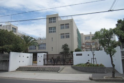新北島中学校の画像1
