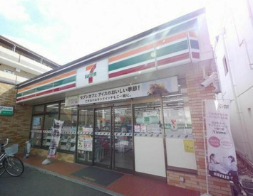 セブンイレブン 狭山ヶ丘駅西口店の画像1
