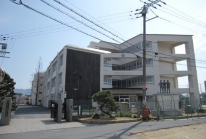 大東市立南郷中学校の画像1