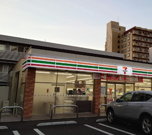 セブンイレブン 小山中央町店の画像1