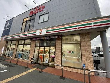 セブンイレブン摂津千里丘６丁目店の画像1