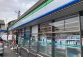 ファミリーマート 日比津グランド前店
