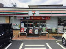 セブンイレブン 名古屋鳥居西通1丁目店の画像1