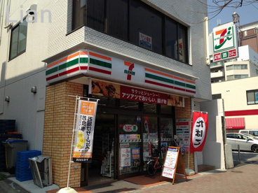 セブンイレブン　新宿市谷田町2丁目店の画像1