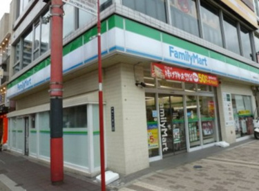ファミリーマート 武蔵境駅北口店の画像1