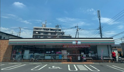 セブンイレブン 春日部豊町2丁目店の画像1