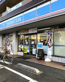 ローソン 川口戸塚二丁目店の画像1