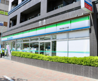 ファミリーマート 中央月島三丁目店の画像1
