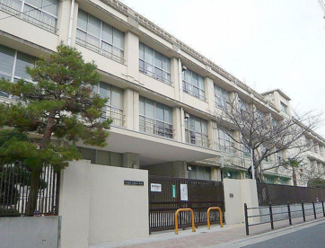 大阪市立榎本小学校の画像1