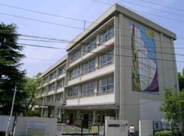 豊中市立 中豊島小学校の画像1