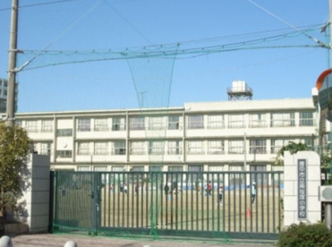 豊中市立 南桜塚小学校の画像1