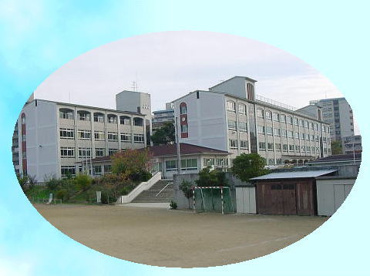 豊中市立 新田南小学校の画像1