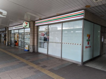 セブンイレブンハートインプリコ西明石店1階