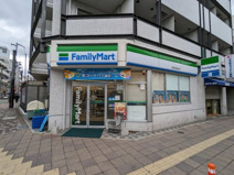 ファミリーマート 西明石駅前店
