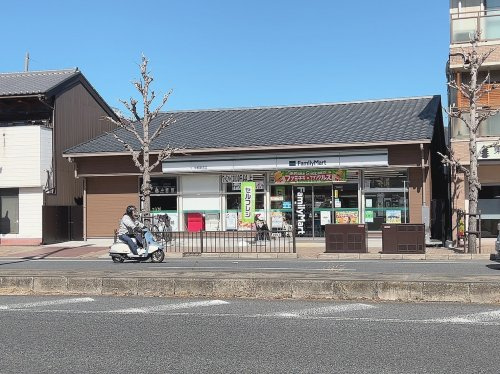 ファミリーマート 京都東寺店の画像