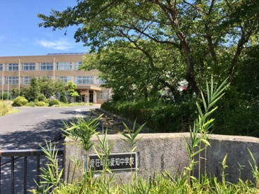愛荘町立愛知中学校の画像1