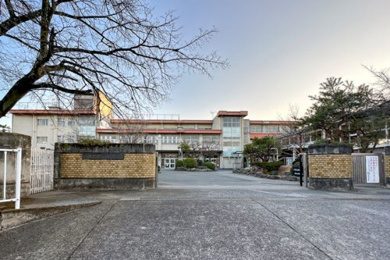 前橋市立勝山小学校