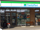 ファミリーマート 川崎多摩病院前店