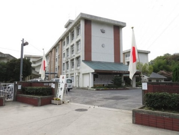 広島市立古田中学校の画像1