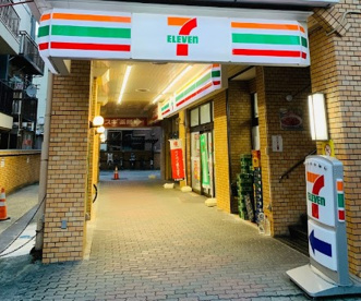 セブンイレブン 川崎向河原駅前店の画像1