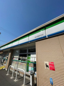 ファミリーマート 名古屋新栄店の画像2