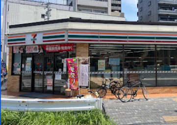 セブンイレブン 名古屋新栄2飯田街道店の画像1