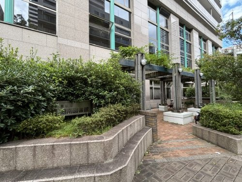 港南図書館