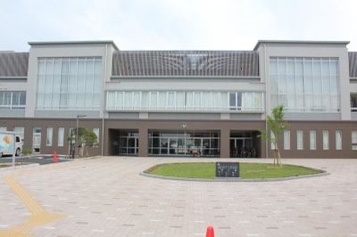 八千代市立八千代中学校の画像1