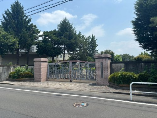 鶴ヶ島第二小学校の画像