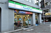 ファミリーマート 上大崎三丁目店