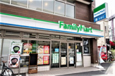 ファミリーマート 麻布運動場前店