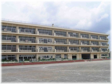 横浜市立あざみ野第一小学校の画像1