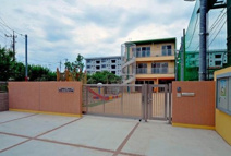 朝霞しらこばと保育園