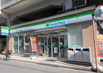 ファミリーマート 練馬中村橋店