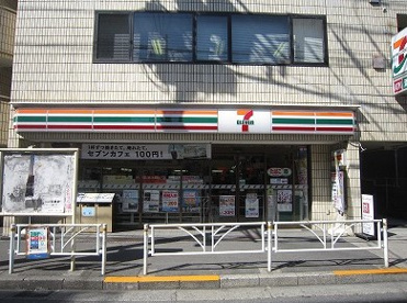 セブンイレブン 渋谷神宮前2丁目西店の画像1